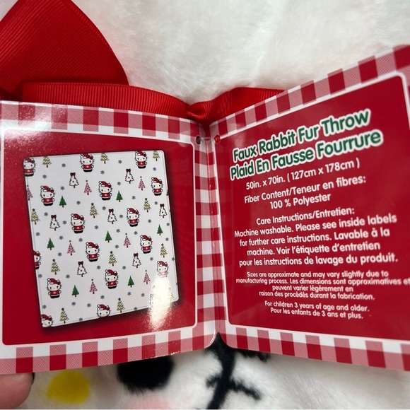 Sanrio Hello Kitty Santa Paws Christmas Faux Rabbit Fur Oversize Throw Blanket - Picture 4 of 13